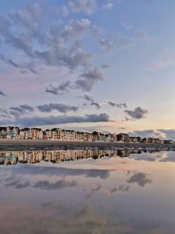 Le Bienvenu - T2 Avec Terrasse Au Coeur De Malo Daire Dunkirk Dış mekan fotoğraf